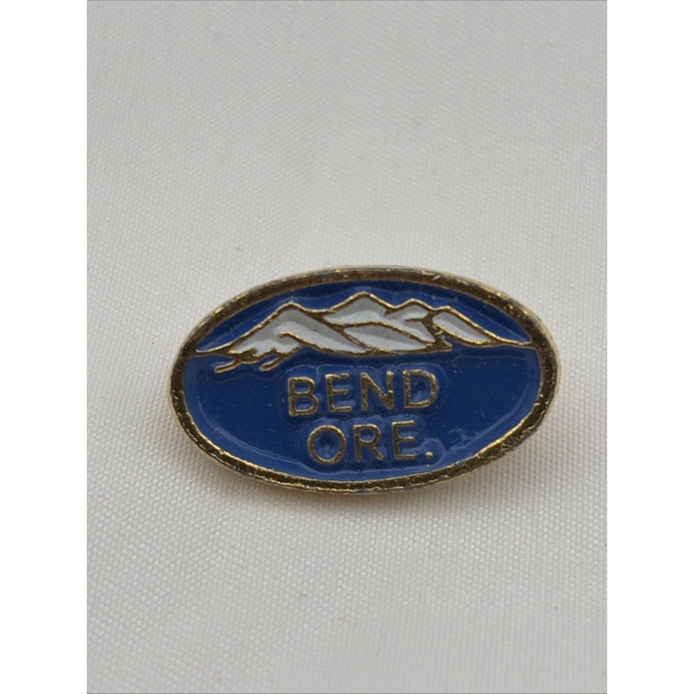 Bend Oregon Cascade Mountains Lapel Hat Pin